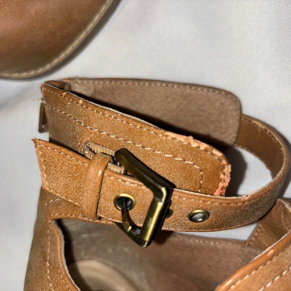 G by Guess camel Open Toe Bootie Block Heels Buckle Zip 9.5‎ Biker Cowgirl work - Picture 9 of 9